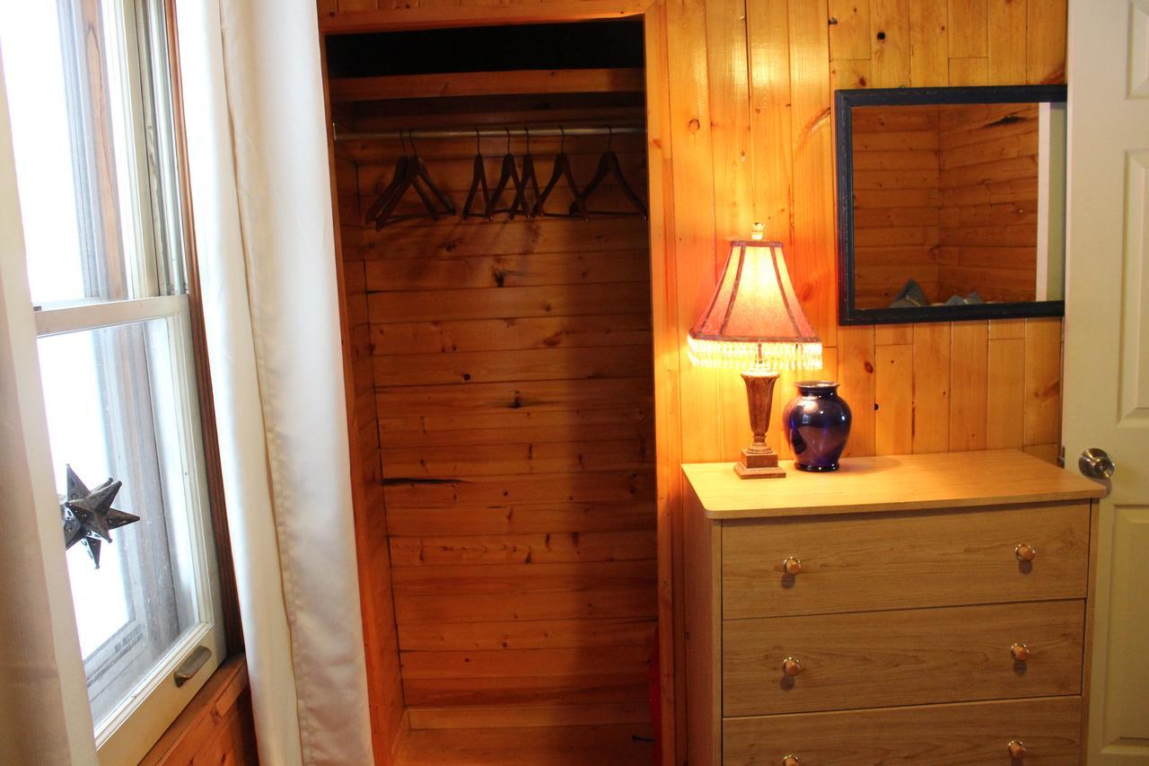 Lakefront Hope Lodge Miller Lake Extérieur photo