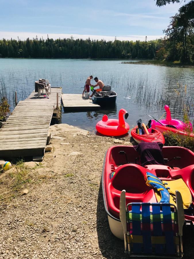Lakefront Hope Lodge Miller Lake Extérieur photo